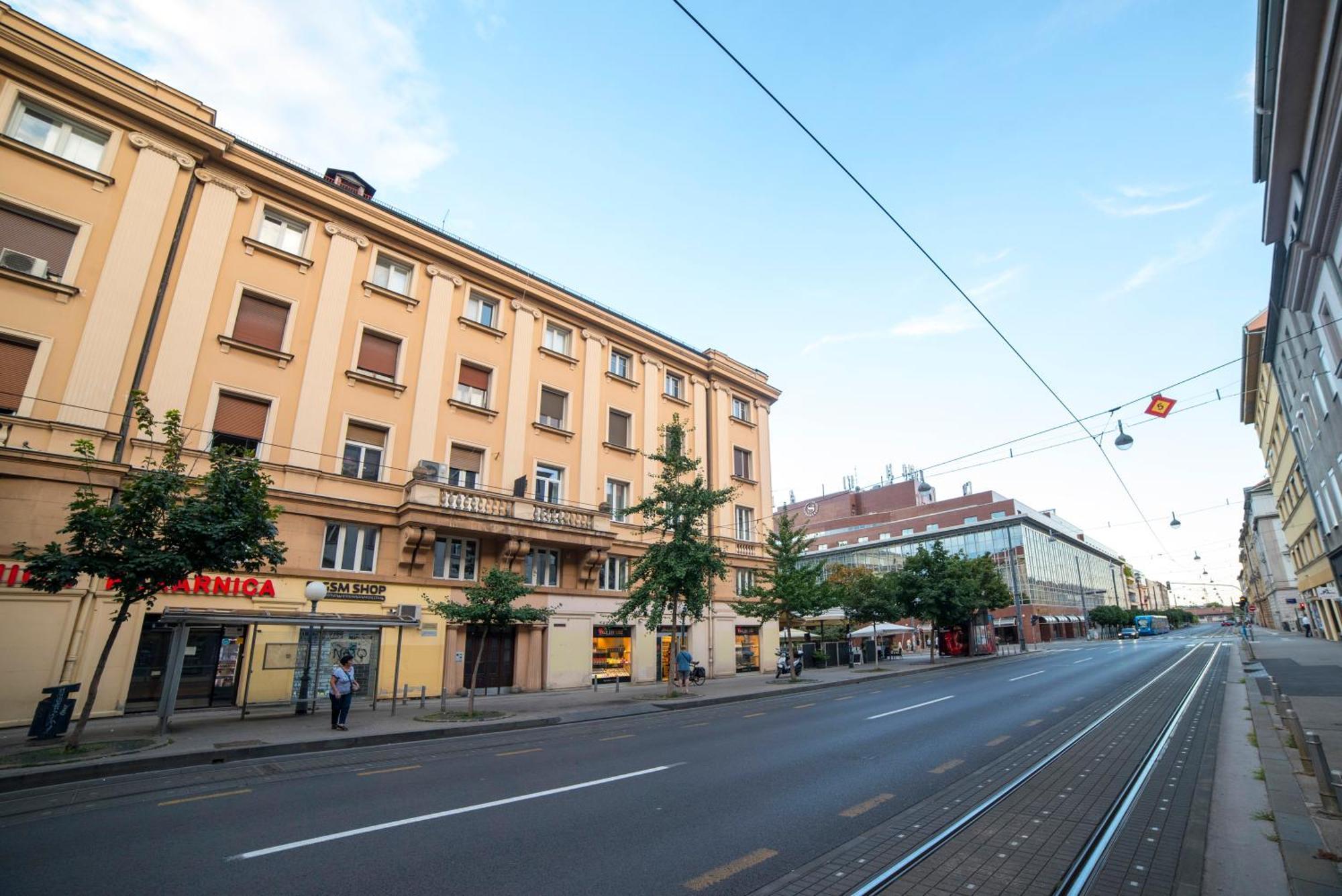 Evita Accommodation Zagreb Bagian luar foto