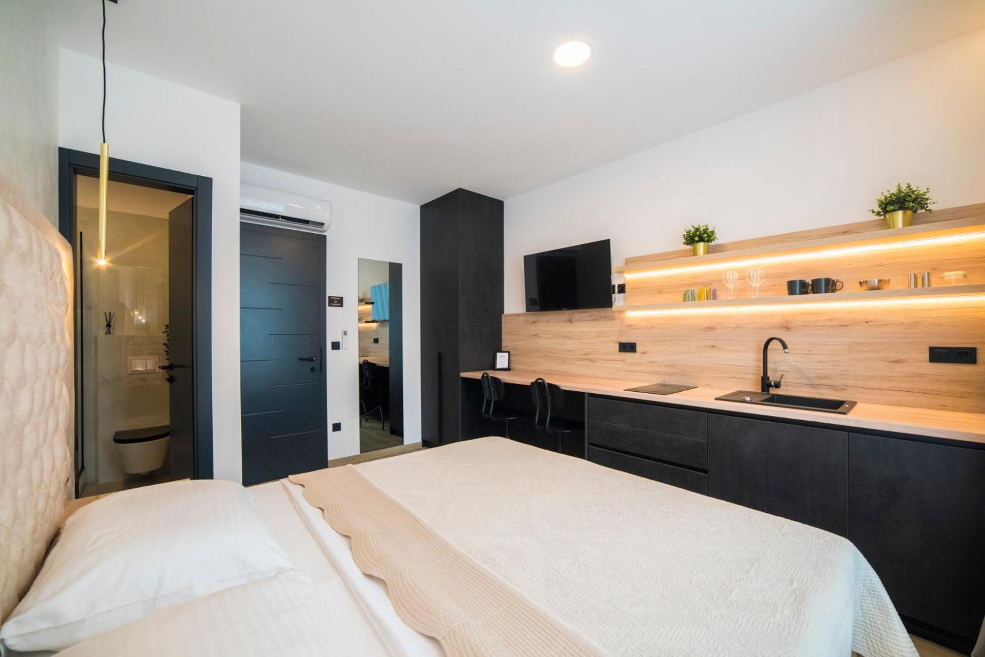 Evita Accommodation Zagreb Bagian luar foto