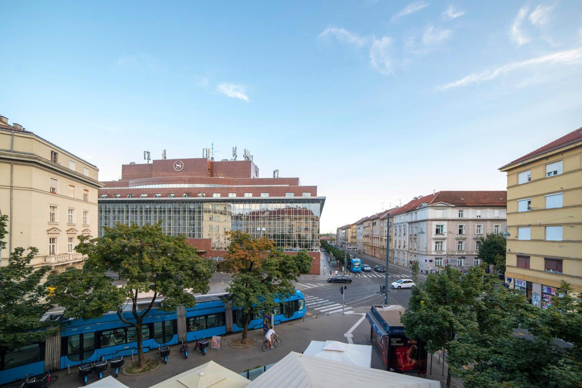 Evita Accommodation Zagreb Bagian luar foto