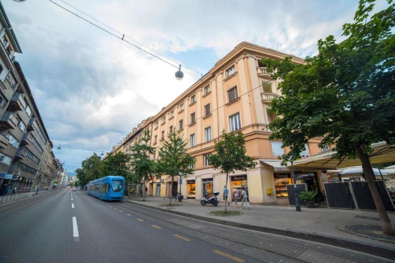 Evita Accommodation Zagreb Bagian luar foto